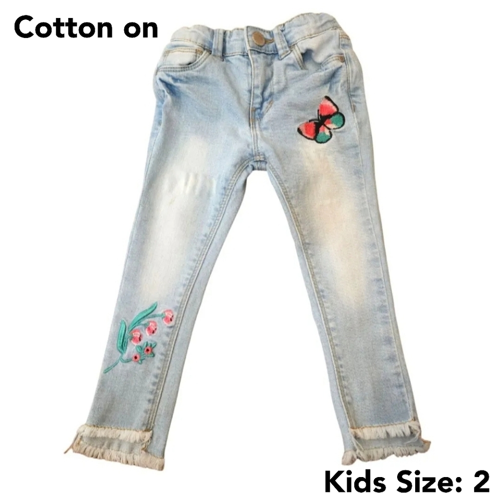 Girls Size 2 Jeans With Embroidery, Brand: Cotton On, skinny Jeans, frayed - Picture 1 of 10